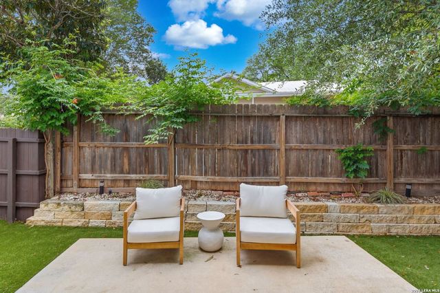 171 Barilla Pl Unit 103, Alamo Heights, TX 78209