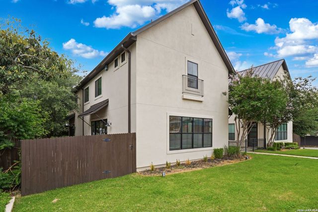 171 Barilla Pl Unit 103, Alamo Heights, TX 78209