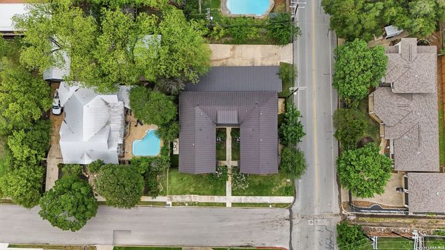 171 Barilla Pl Unit 103, Alamo Heights, TX 78209