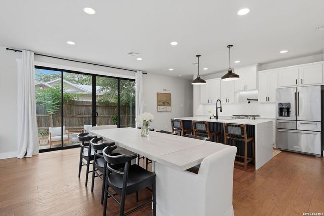 171 Barilla Pl Unit 103, Alamo Heights, TX 78209