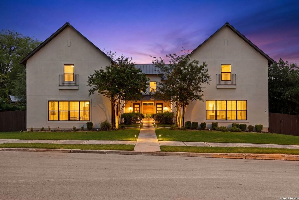 171 Barilla Pl Unit 103, Alamo Heights, TX 78209
