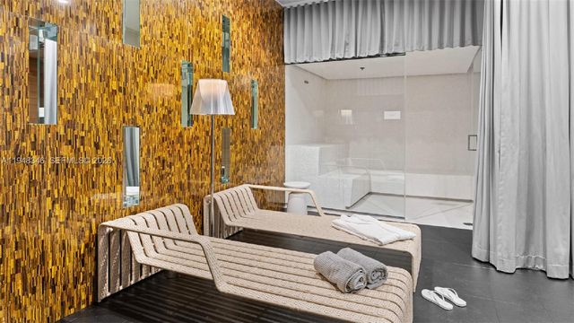 2000 Metropica Way 1409, Sunrise, FL 33323