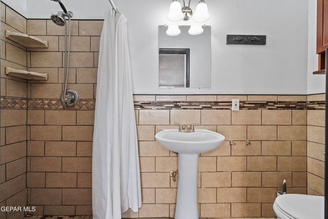 3021 ORKNEY Road, El Paso, TX 79925