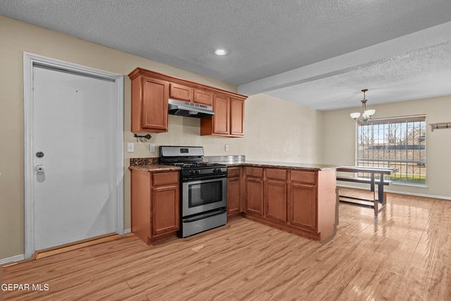 3021 ORKNEY Road, El Paso, TX 79925