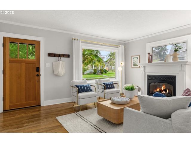 1845 Se REEDWAY St, Portland, OR 97202