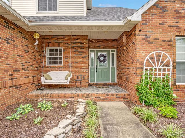 1101 Timberlake Drive, Edwardsville, IL 62025