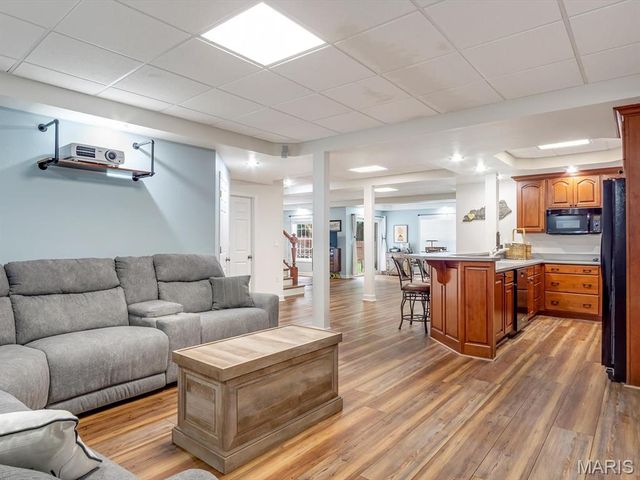 1101 Timberlake Drive, Edwardsville, IL 62025