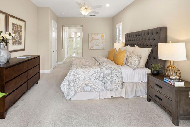 755 Castleberry Ln, Lincoln, CA 95648