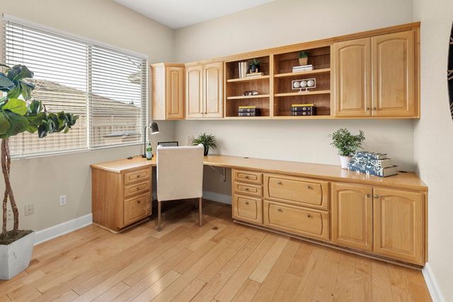 755 Castleberry Ln, Lincoln, CA 95648