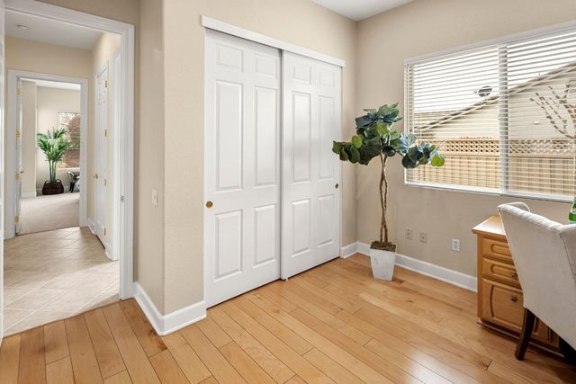 755 Castleberry Ln, Lincoln, CA 95648