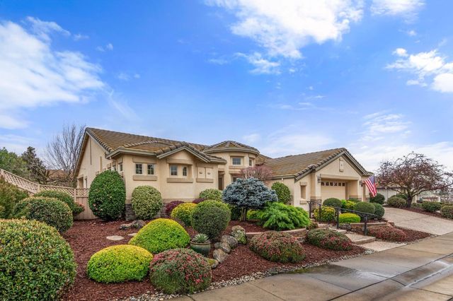 755 Castleberry Ln, Lincoln, CA 95648