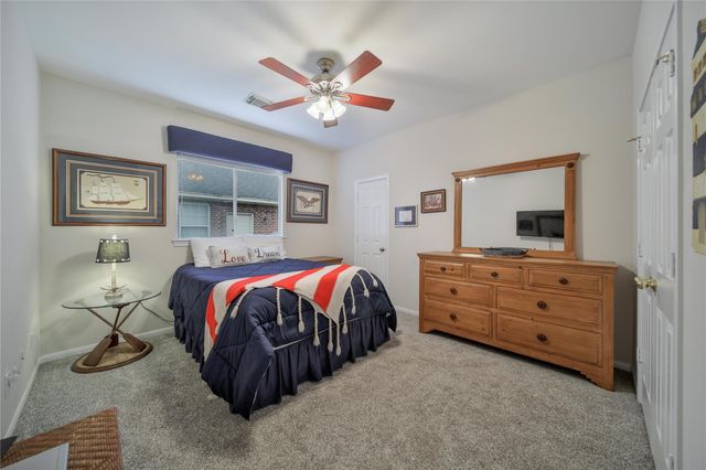 9698 E Shore Drive, Willis, TX 77318