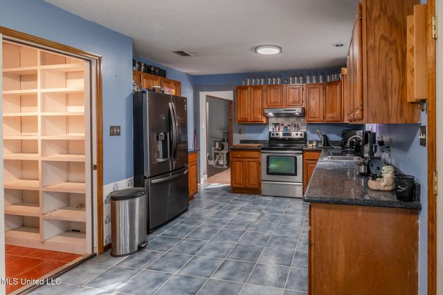 7 Mary Court, Long Beach, MS 39560