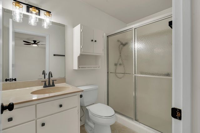 1900 Beth Dr., Longview, TX 75605