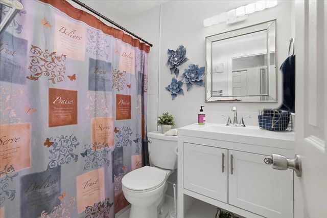 9240 NW 14th Street 270, Pembroke Pines, FL 33024