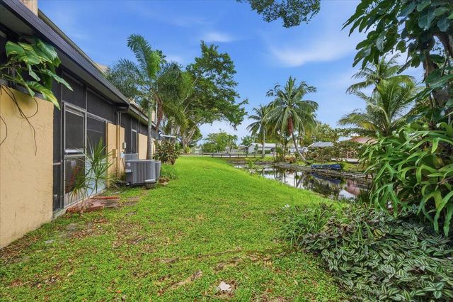 9240 NW 14th Street 270, Pembroke Pines, FL 33024