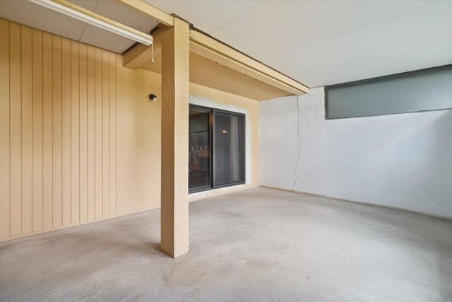 9240 NW 14th Street 270, Pembroke Pines, FL 33024