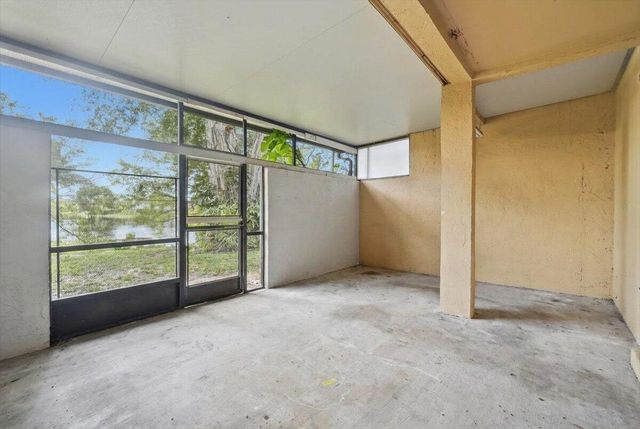 9240 NW 14th Street 270, Pembroke Pines, FL 33024