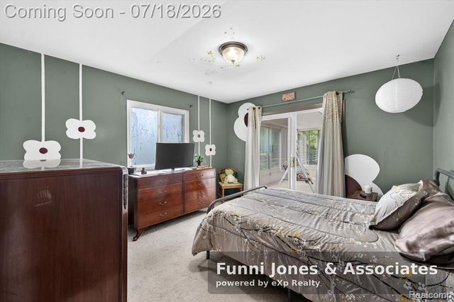 9650 Woodland Court, Ypsilanti, MI 48197