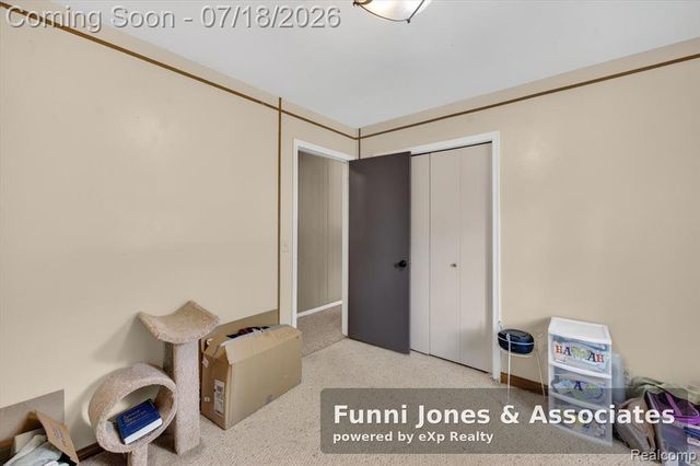 9650 Woodland Court, Ypsilanti, MI 48197