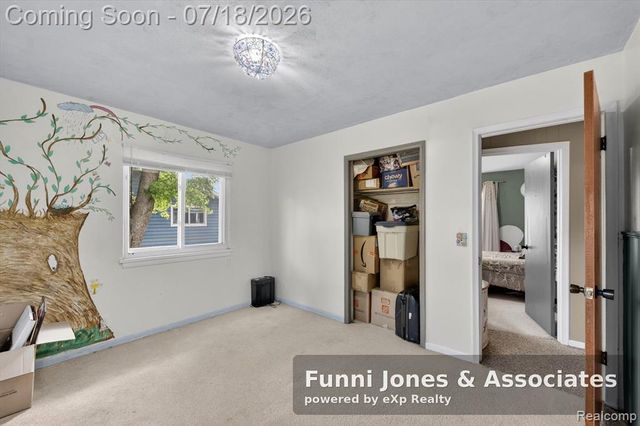 9650 Woodland Court, Ypsilanti, MI 48197