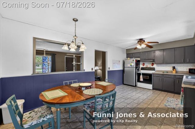 9650 Woodland Court, Ypsilanti, MI 48197