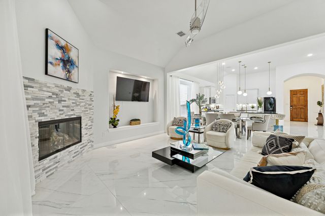 2801 White Rock Creek Drive, Mckinney, TX 75072