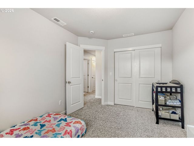 3131 S LINDEN St, Cornelius, OR 97113