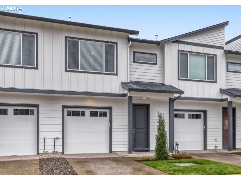 3131 S LINDEN St, Cornelius, OR 97113