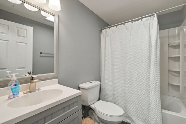 53 Silver Street, Springfield, MA 01107