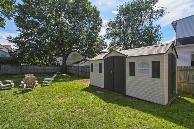 53 Silver Street, Springfield, MA 01107