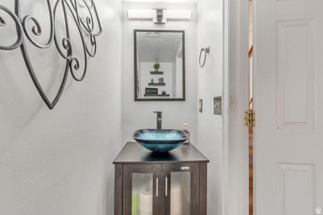 2887 S ENSIGN DR, Magna, UT 84044