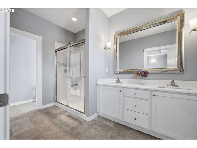 1814 Se 11TH Ave, Canby, OR 97013