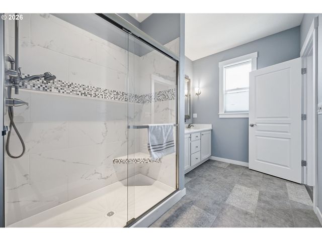 1814 Se 11TH Ave, Canby, OR 97013