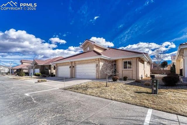 13820 Paradise Villas Grove, Colorado Springs, CO 80921