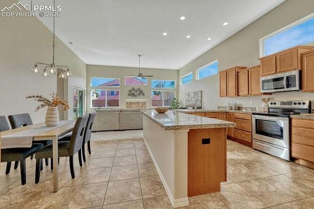 13820 Paradise Villas Grove, Colorado Springs, CO 80921