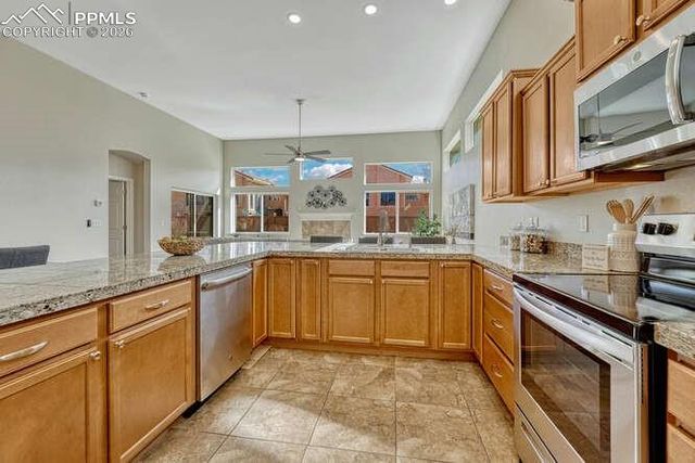 13820 Paradise Villas Grove, Colorado Springs, CO 80921