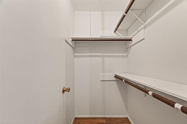 10135 Shell Rock Road, La Porte, TX 77571