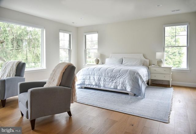 3245 HEEBNER RD, Collegeville, PA 19426