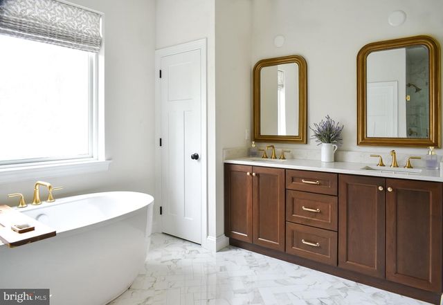 3245 HEEBNER RD, Collegeville, PA 19426