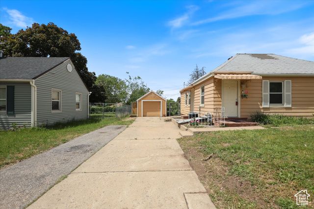 80 S 400 E, Clearfield, UT 84015