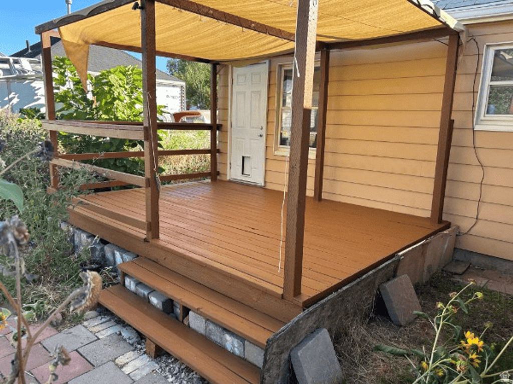 80 S 400 E, Clearfield, UT 84015