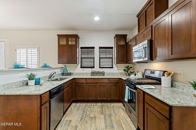 12917 HUECO PIT Drive, El Paso, TX 79938