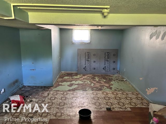 626 E 2nd Street, Flint, MI 48503