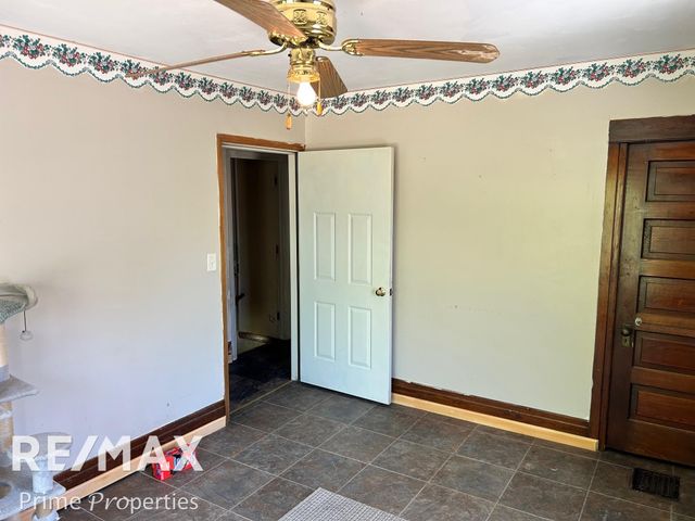 626 E 2nd Street, Flint, MI 48503