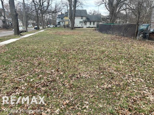 626 E 2nd Street, Flint, MI 48503