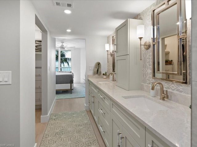990 Cape Marco DR 307, Marco Island, FL 34145