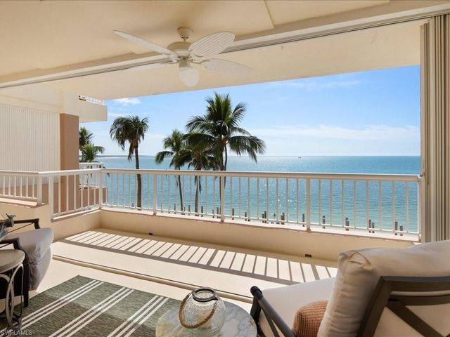 990 Cape Marco DR 307, Marco Island, FL 34145