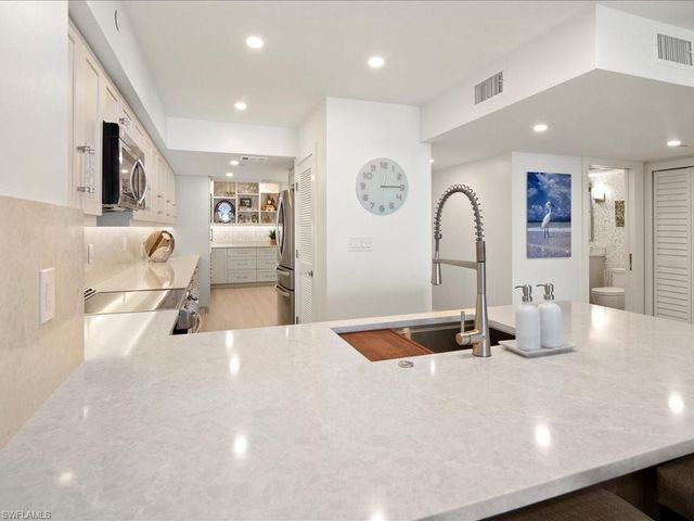 990 Cape Marco DR 307, Marco Island, FL 34145