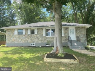 2755 CHINCHILLA DR, Wilmington, DE 19810